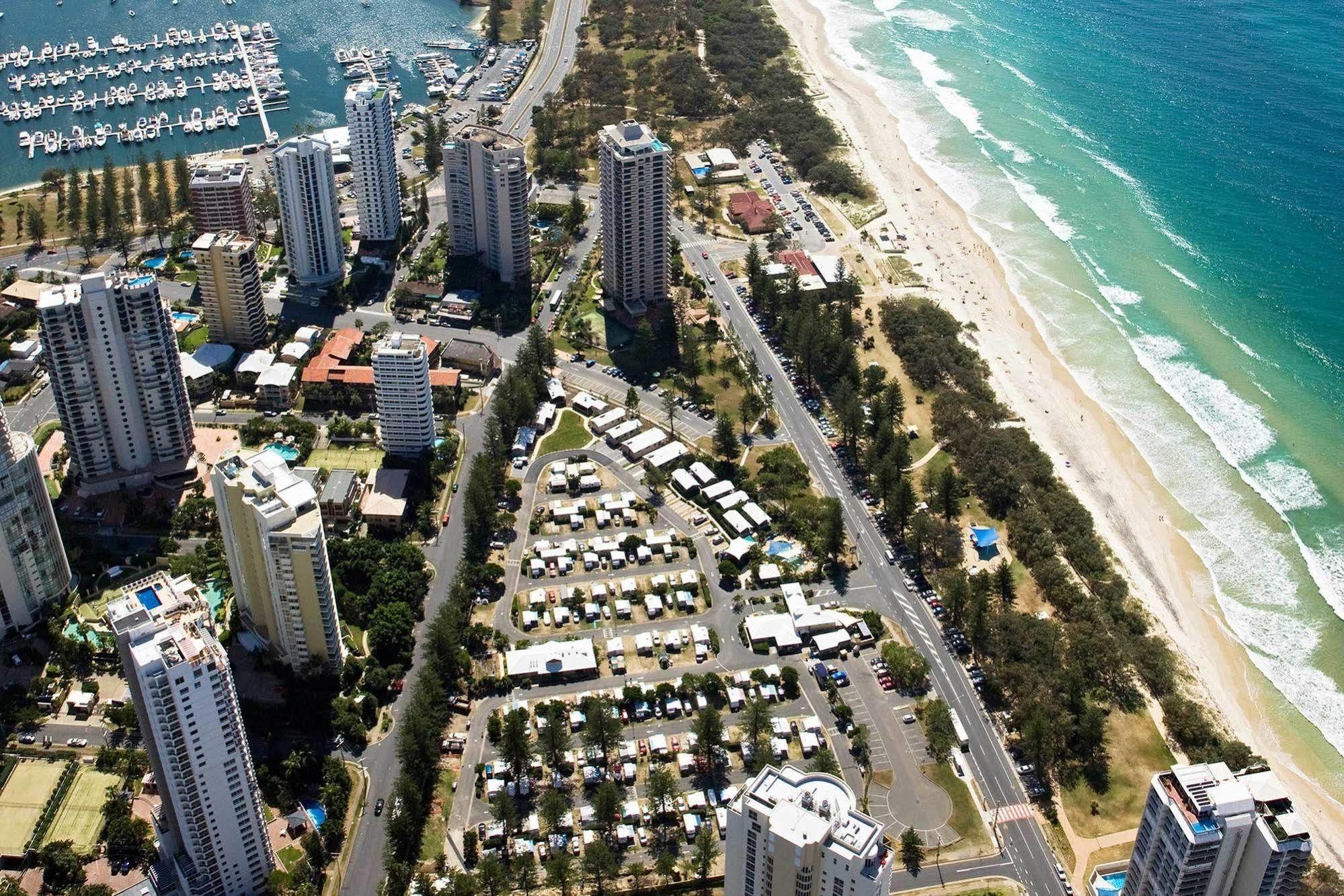 Main Beach Tourist Park Екстериор снимка